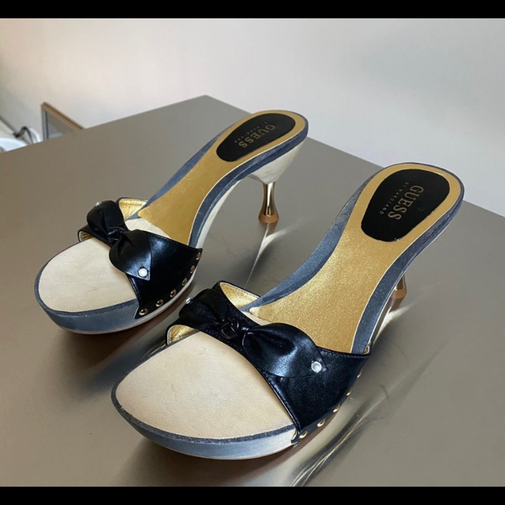 Guess kitten heel clogs